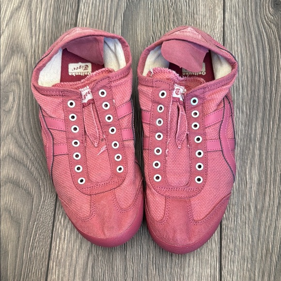 Onitsuka Tiger by Asics Shoes - Onitsuka Tiger Pink Casual Sneakers size 9.5